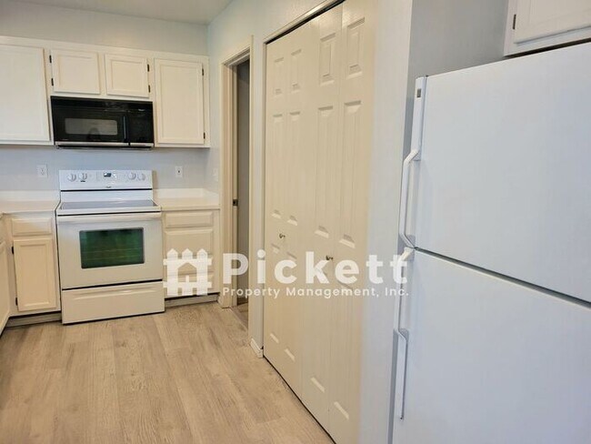 Foto del edificio - Lovely 3 Bedroom Ridgetop Townhome