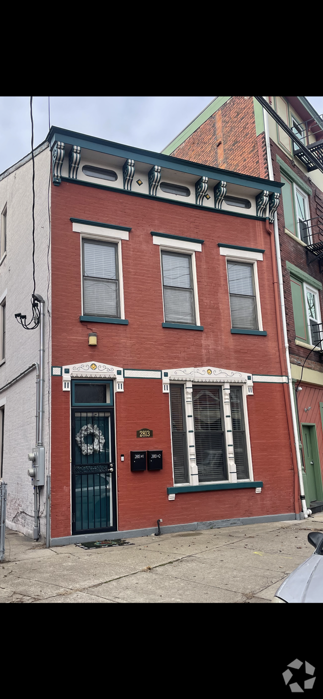 Entrance/front view - 2813 Colerain Ave