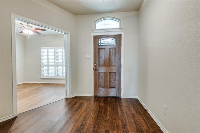 Foto del edificio - 1449 Elkford Ln