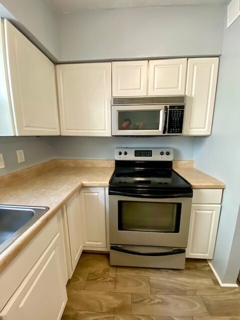 Building Photo - 1302 W Pierce St