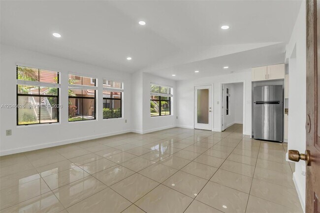 Foto del edificio - 15560 SW 104th Ter