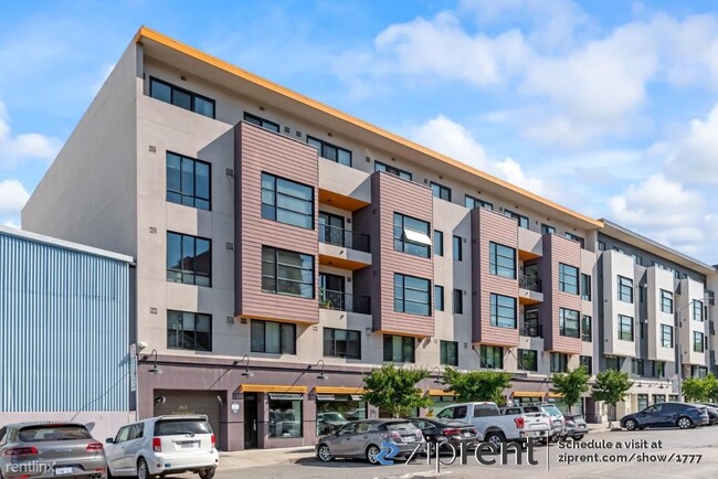 Building Photo - 2 br, 2 bath Condo - 1275 Indiana St, San ...