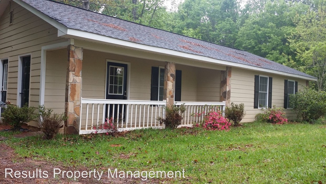 1156 New Hutchinson Mill Rd, LaGrange, GA 30240 House Rental in