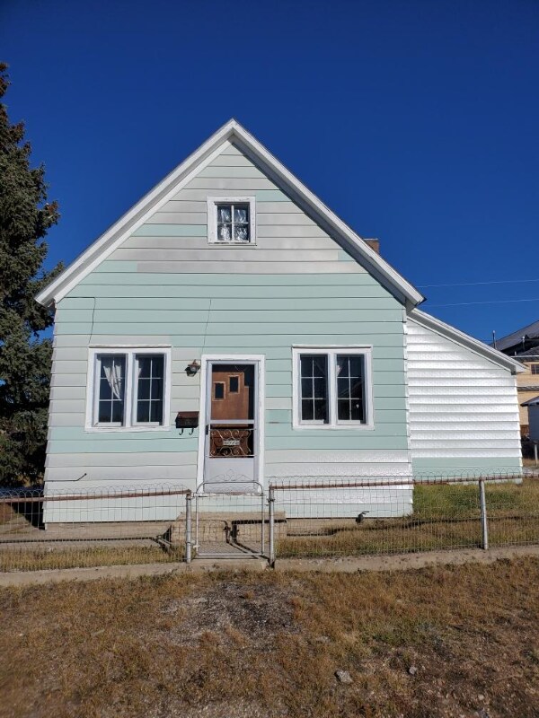 522 Elm St, Leadville, CO 80461 House Rental in Leadville, CO