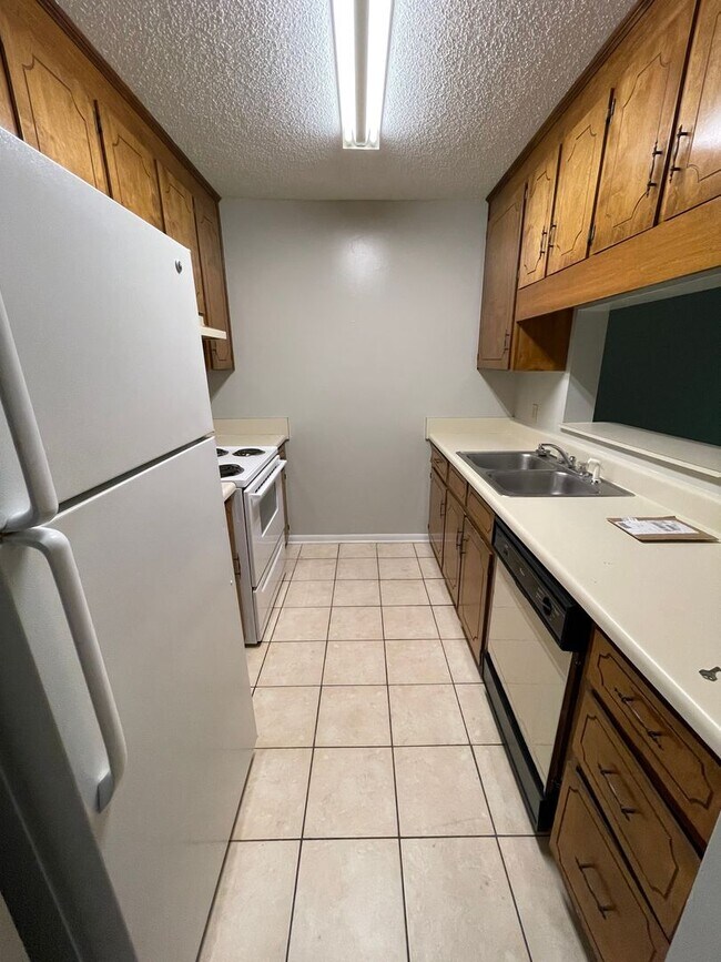 Foto del edificio - Rolling Acres Townhome.