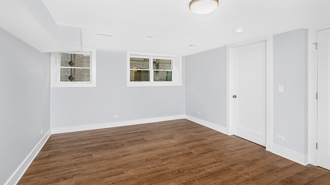 Building Photo - 1648 N Sedgwick St