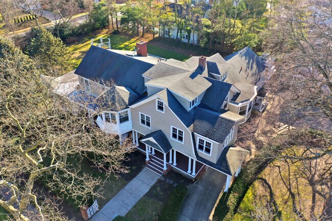 Foto del edificio - 205 Worthington Ave