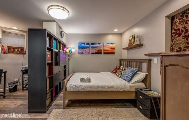 Foto del edificio - 2 br, 2 bath Condo - 6433 South Kenwood Av...