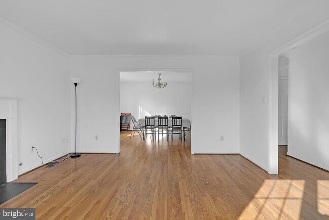 Foto del edificio - 5617 6th St N