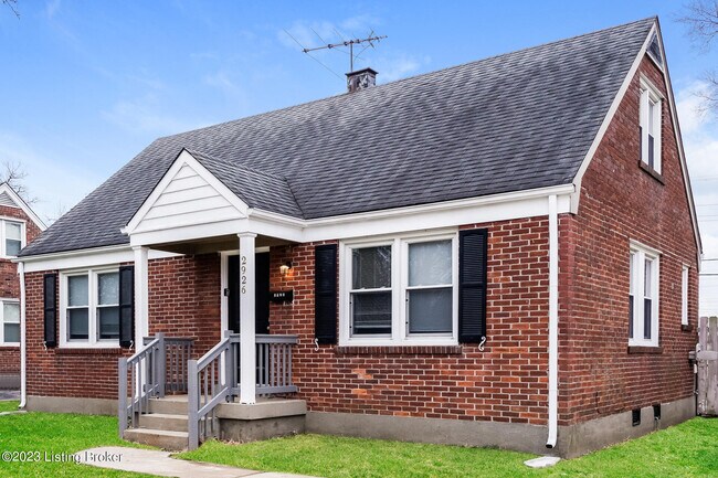 Building Photo - 2926 Yorkshire Blvd