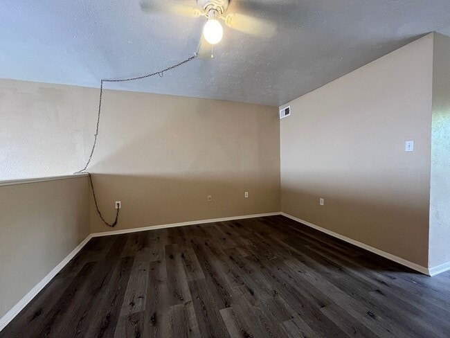 Building Photo - 3979 Crayrich Cir