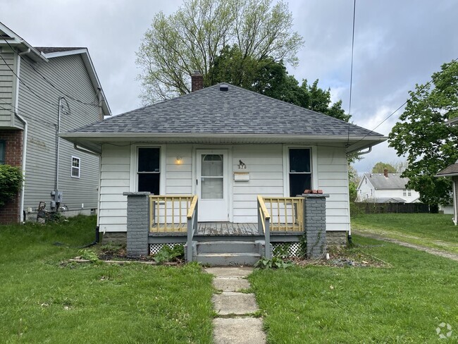 Building Photo - 576 Noble Ave