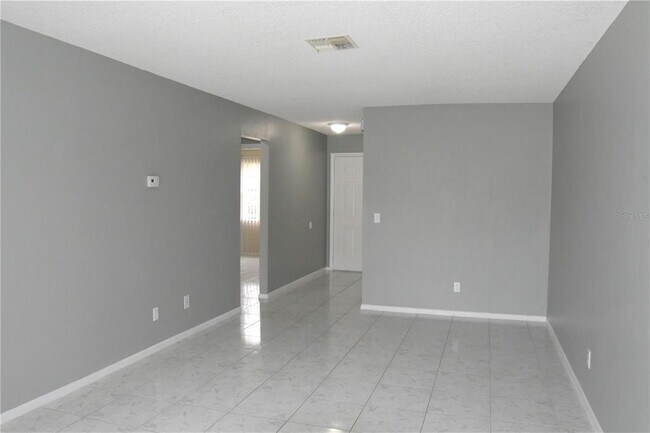 Foto del edificio - 2509 Rio Pinar Lakes Blvd