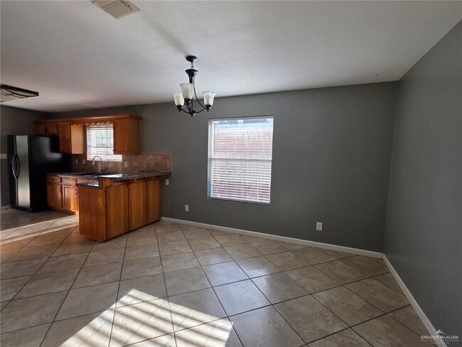 Building Photo - 3408 San Esteban Ct