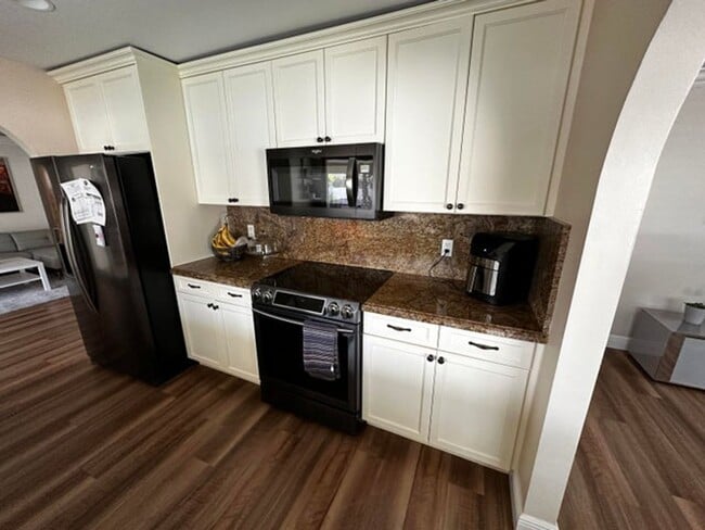 Photo - 6860 Calle Del Paz S House