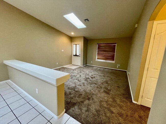 Foto del edificio - Yuma Meadows Condo