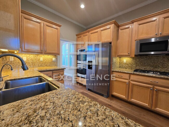 Building Photo - 3/2.5 Home + Office with 2219SF of Beautif...