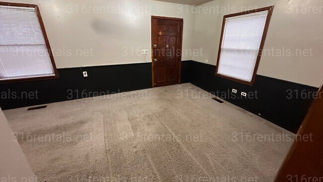Foto del edificio - $875 - 3 bed 1 bath - Single Family Home