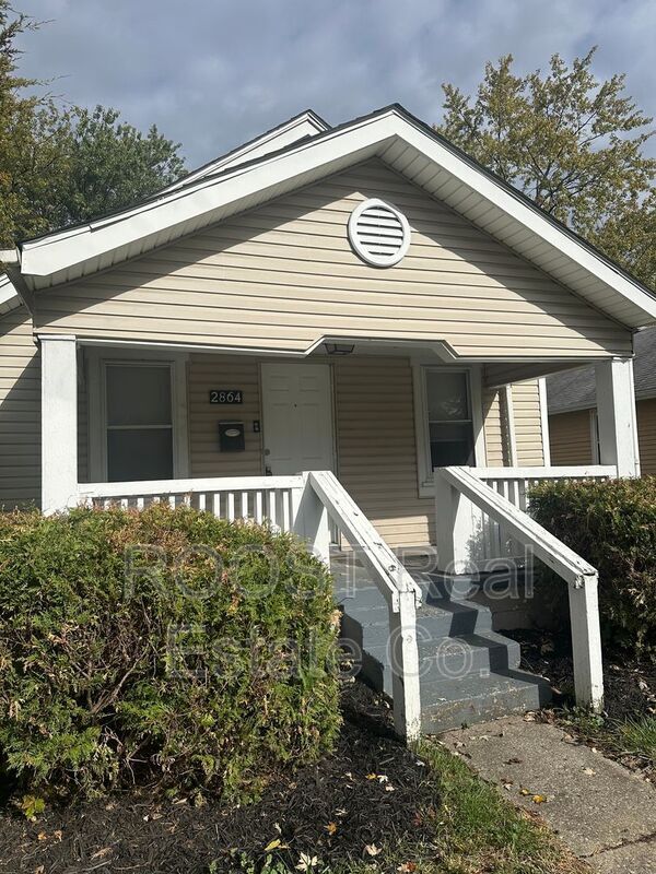 Building Photo - 2864 E 10th Ave