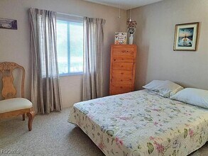 Building Photo - 2264 Winkler Ave