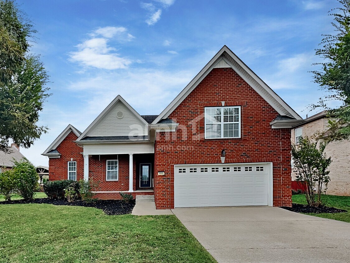 Foto principal - 177 Stanley Dr