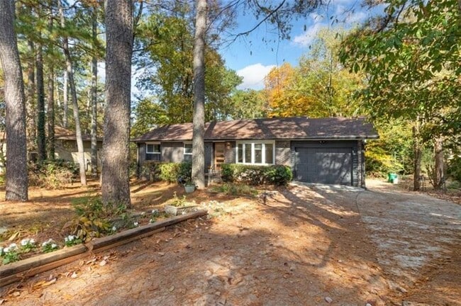 Photo - 2958 Harcourt Dr House