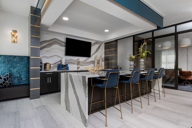 Building Photo - Residences at the Grove