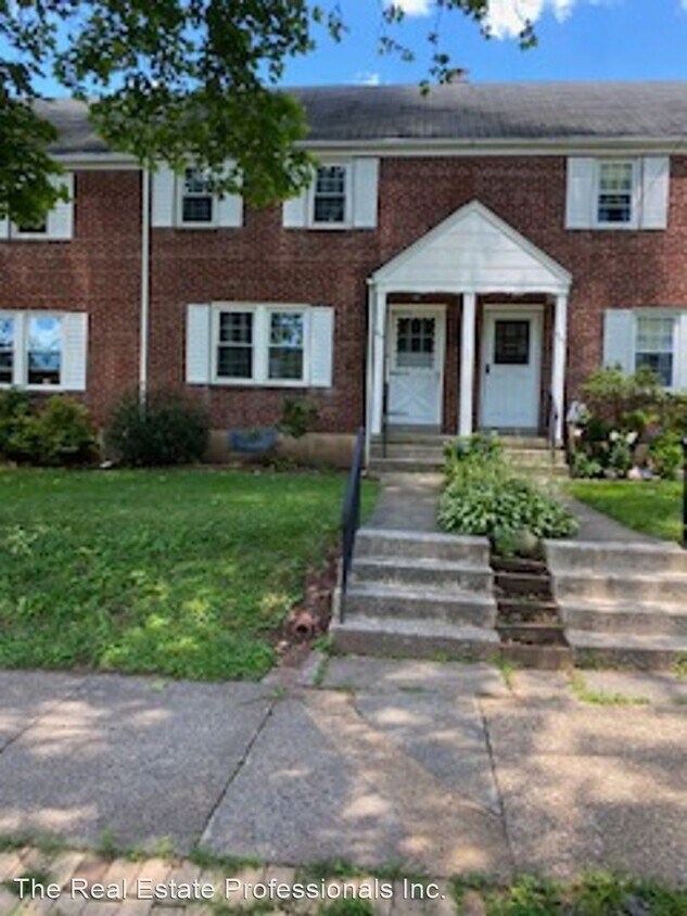 Foto principal - 2 br, 1 bath House - 819 Spruce Street
