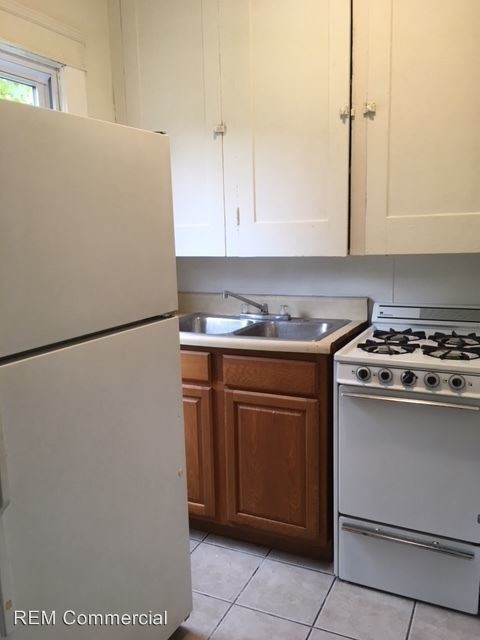 Foto del edificio - 426 Vine Ave NE