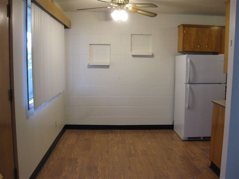 Building Photo - 2 br, 1 bath Apartment - Eden West