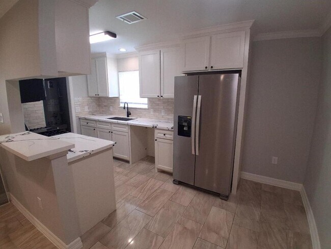 Foto del edificio - 4026 Simsbrook Dr