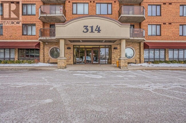 Building Photo - 314 Central Park Dr