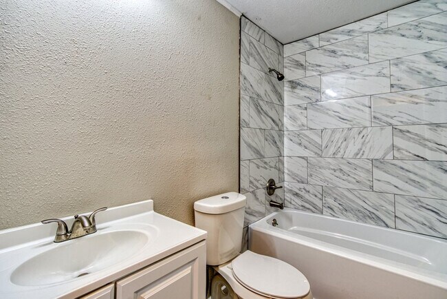 Foto del edificio - 2211 Beech St