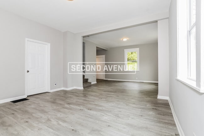 Building Photo - 1734 Gilsey Ave