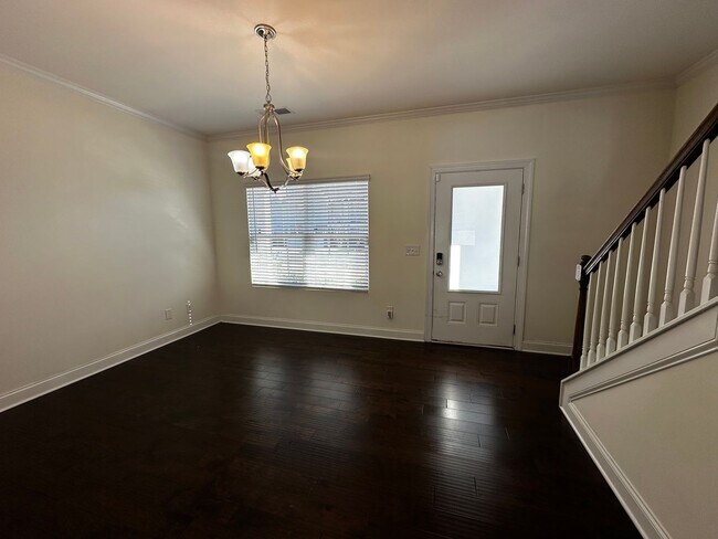 Foto del edificio - Exclusively Offered By Muse Realty Rentals, LLC