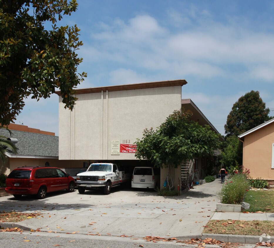 Building Photo - 1163 Raymond Ave
