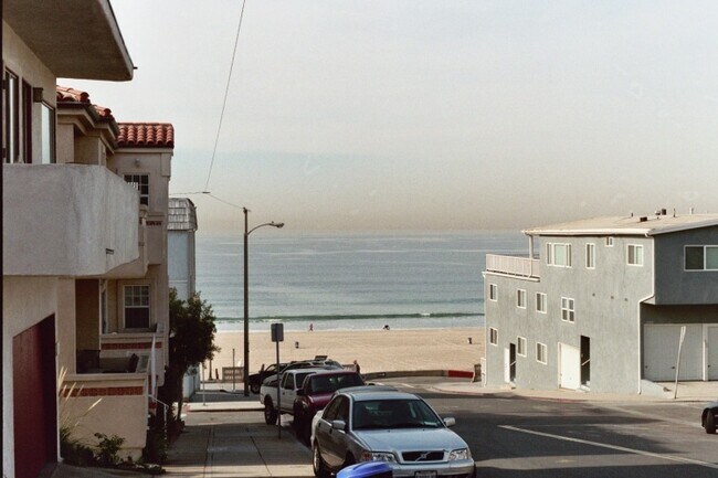 Building Photo - 128 Marine Ave