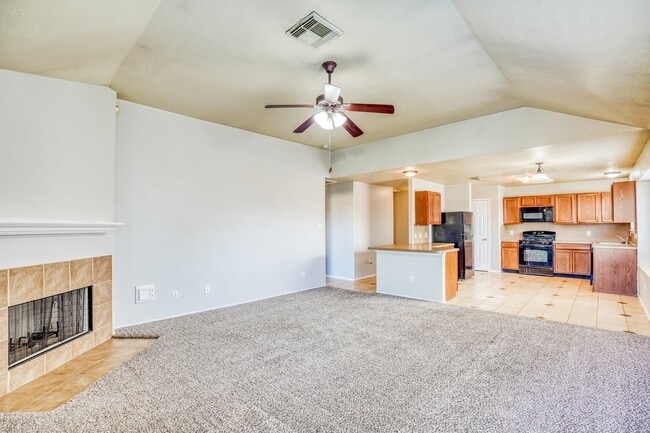 Foto del edificio - 2410 Hawthorne Brook Ln