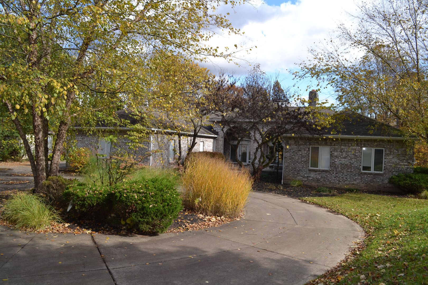 39128 Glenlivet Ct Solon, OH 44139 – photo 1 of 48
