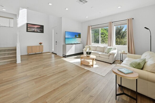 Foto del edificio - 26720 Afton Ln