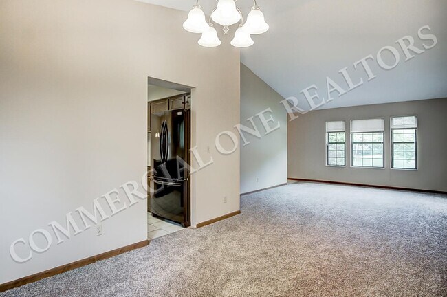 Foto del edificio - 4 Bedroom Home in Powell