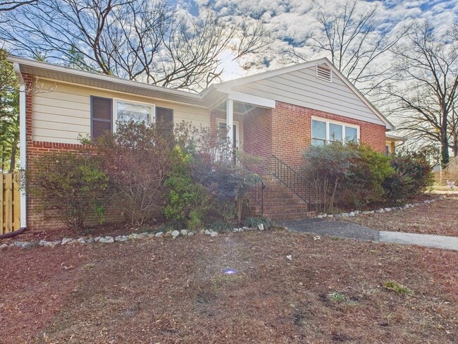 Foto del edificio - 6955 Navaho Rd