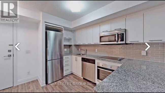 Building Photo - 555 Wilson Ave