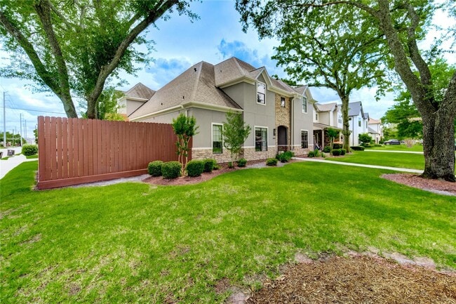 Foto del edificio - 1403 Wakefield Dr