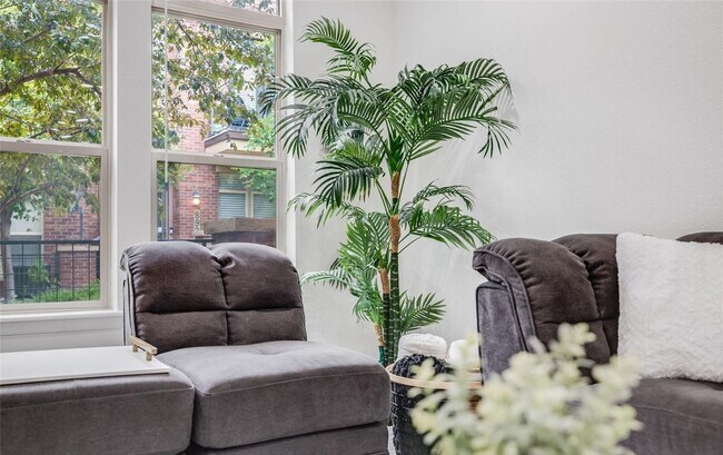 Foto del edificio - Updated 2BD, 2.5BA Townhome in Centennial ...