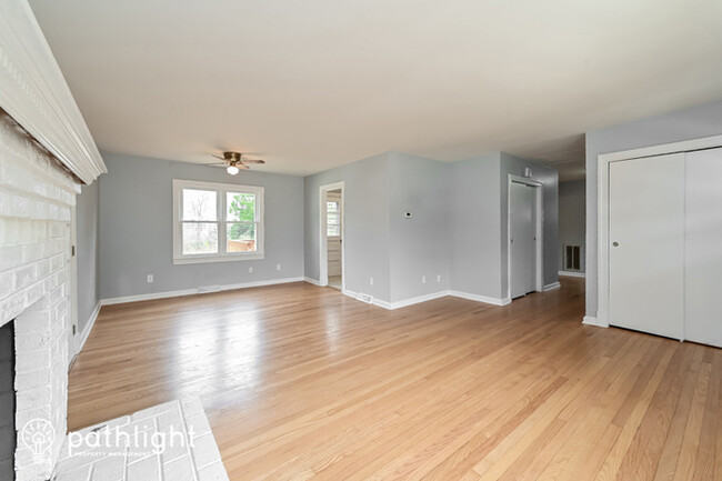 Foto del edificio - 7011 Smith Station Road, Spotsylvania, VA,...