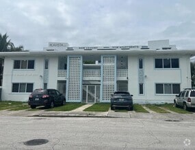 Building Photo - 501 NE 82nd Terrace