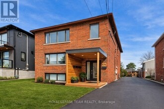 Building Photo - 579 Tweedsmuir Ave
