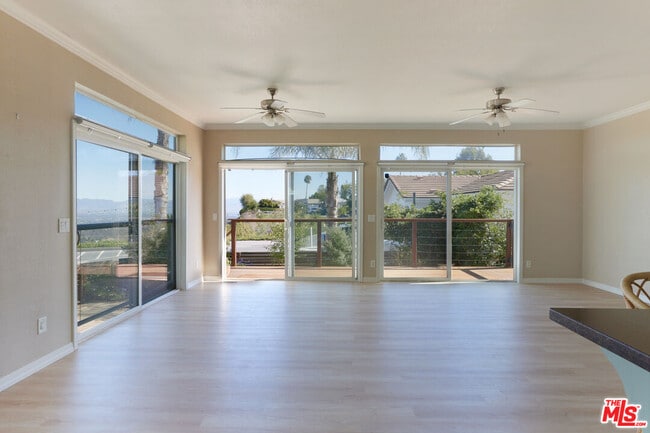Foto del edificio - 102 Pawnee Ln