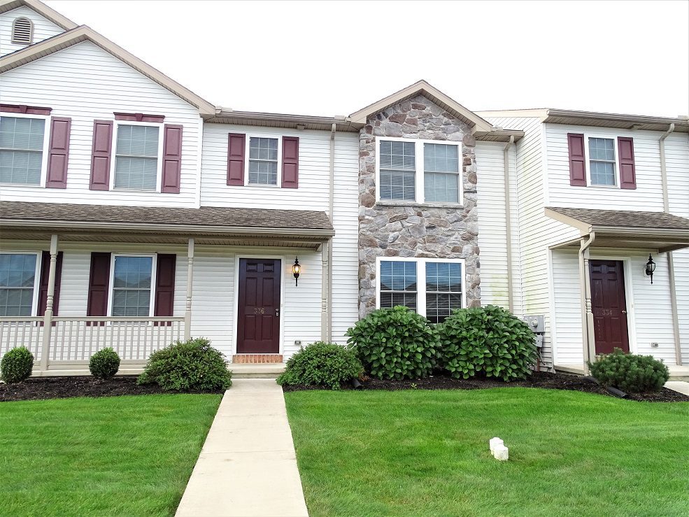 Foto principal - 336 Meadow View Dr